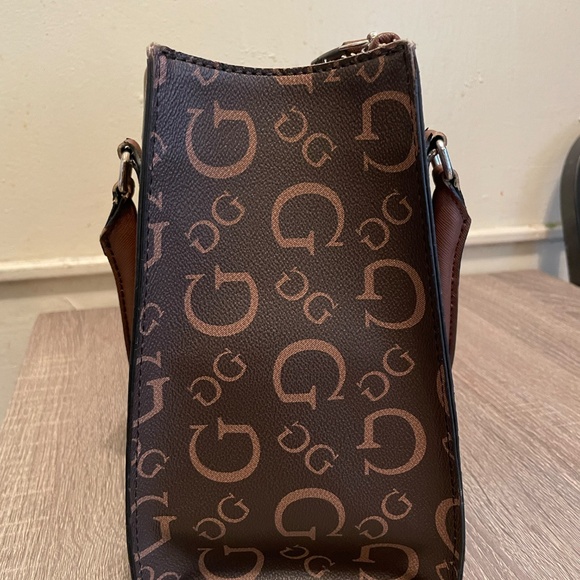 Guess Satchel Bag - Picture 5 of 6